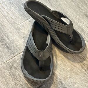 Olukai Men's Ulele Beach Sandals
Flip Flops Dark Shadow Black 11
Vacation Summer